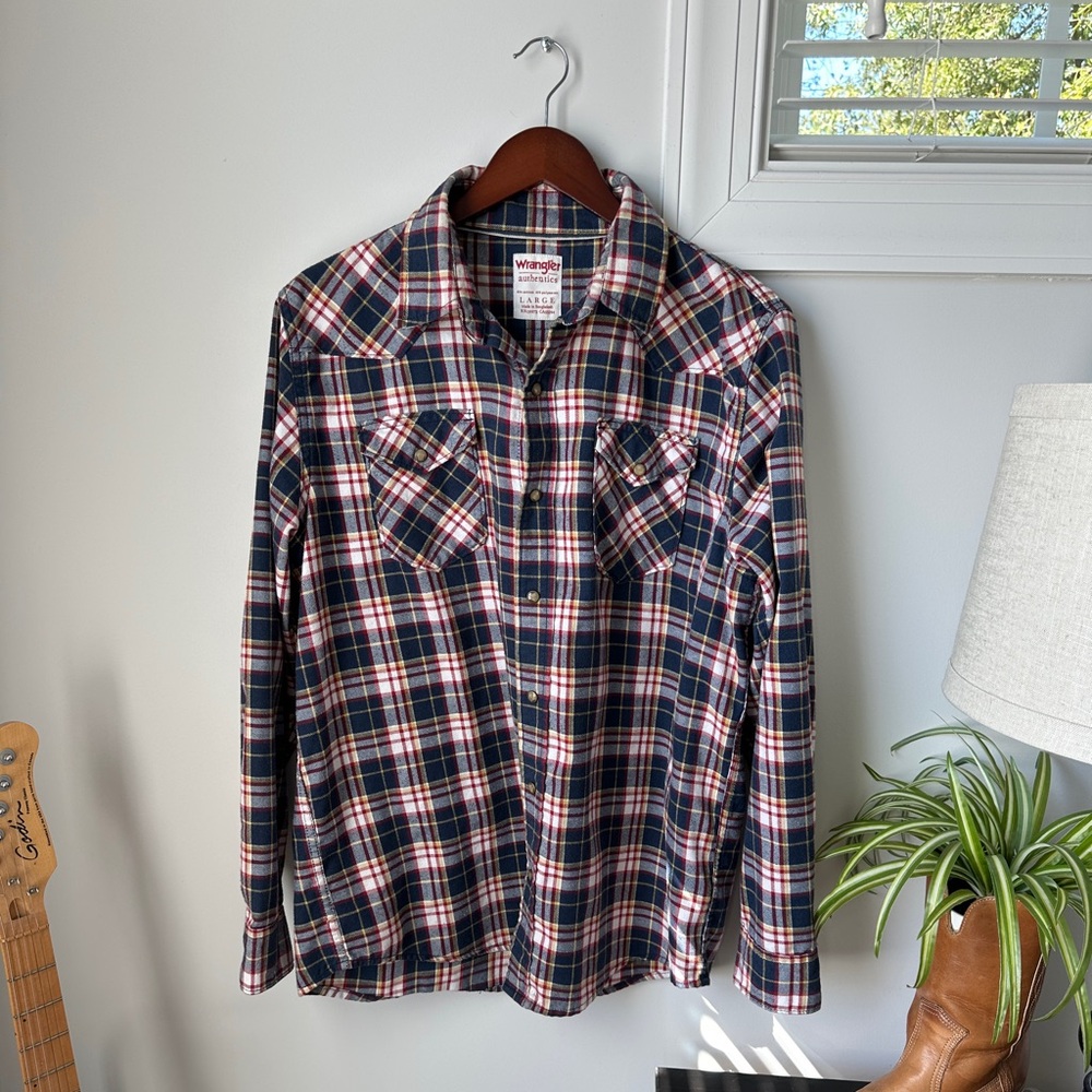 Wrangler Plaid Pearlsnap Shirt
